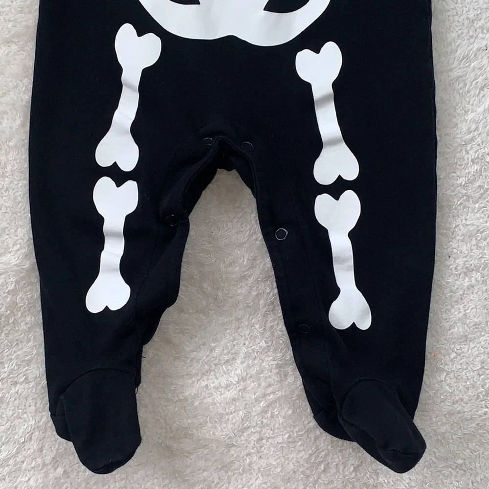 Carter's Black & White Skeleton Footie One Piece EUC Unisex Just One You 9M